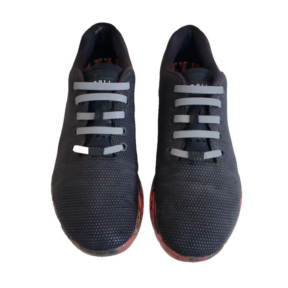 Nobull SuperFabric Trainer Men's Sz 7 Women's Sz 8.5 US Black Red Athletic Shoes